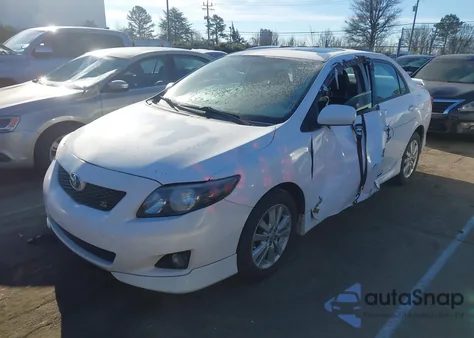 2010 Toyota Corolla S z USA, uszkodzony, nr VIN 1NXBU4EE1AZ227731